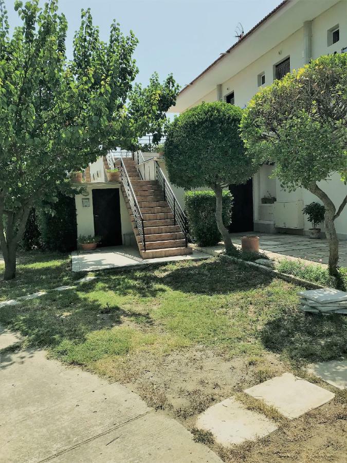 Seaside Studios I Sinakos Estate Epanomi Exterior photo